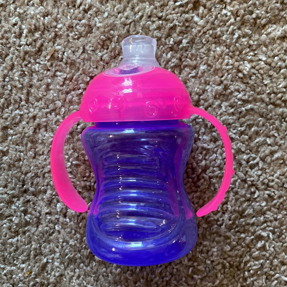 💜Girls sippy cup💜